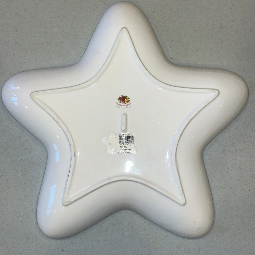 Royal Albert Old Country Roses Serving Tray Star Shaped Server 13” X 11”